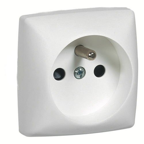 Type E electrical plug