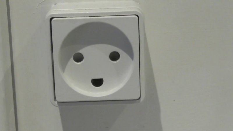 Type K electrical plug